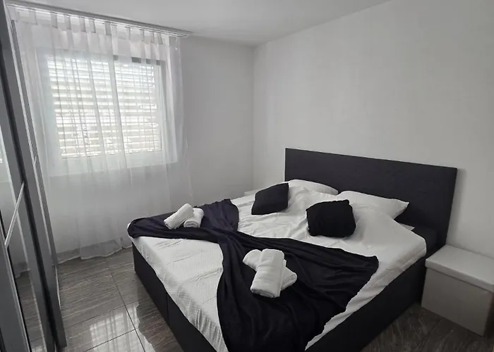 Exklusives 3 Ca 7 Min Fussweg Zum Wef Kongresszentrum Davos